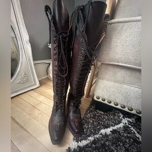 Freebird Wilder- wine color